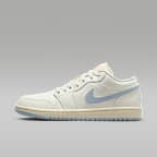 靴 24cm NIKE WMNS AIR JORDAN 1 LOW Air Jordan 1 Low Women's Shoes. Nike.com